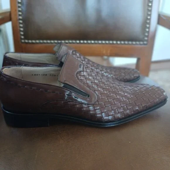 Mens embossed leather formal shoes. - Picture 4 of 8